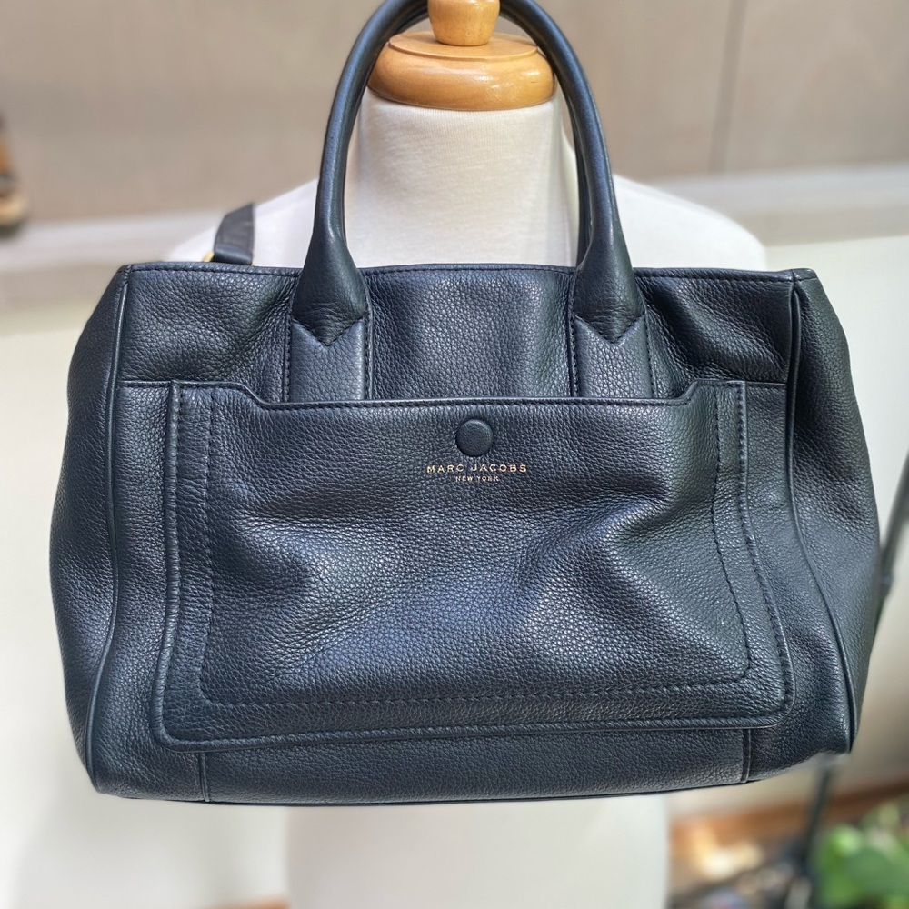 Marc Jacobs Black Leather Handbag